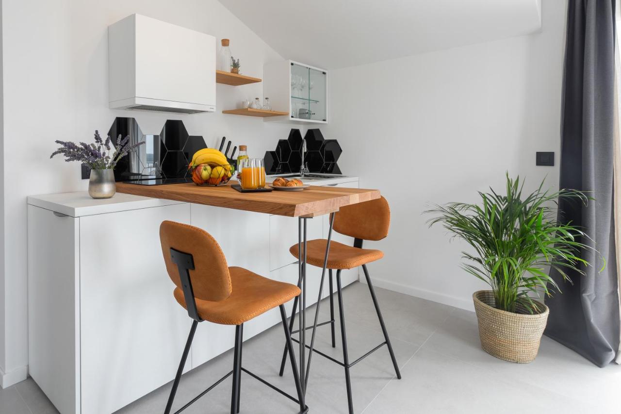 חוואר Hvar Top View Apartment מראה חיצוני תמונה